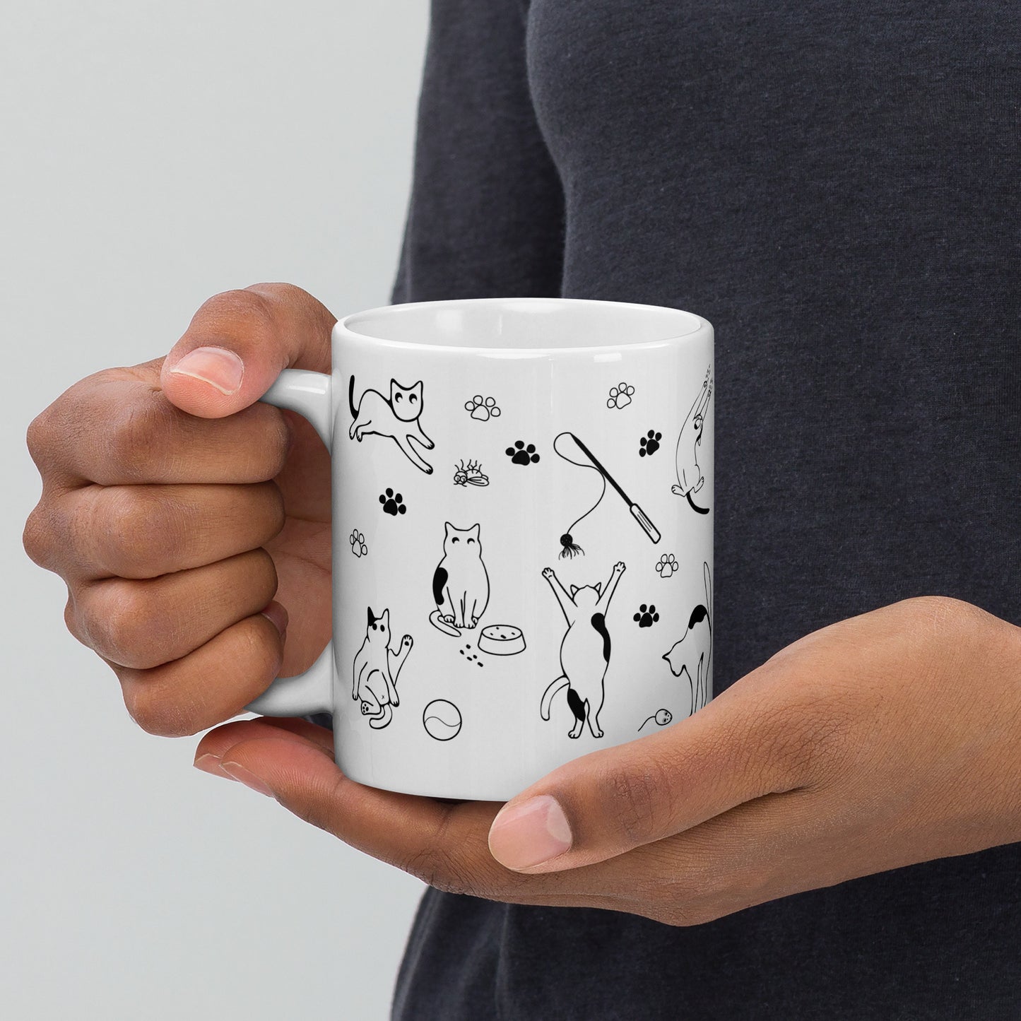 Life of Cats illustrated mug showing playful cats and paw prints, white ceramic glossy finish
