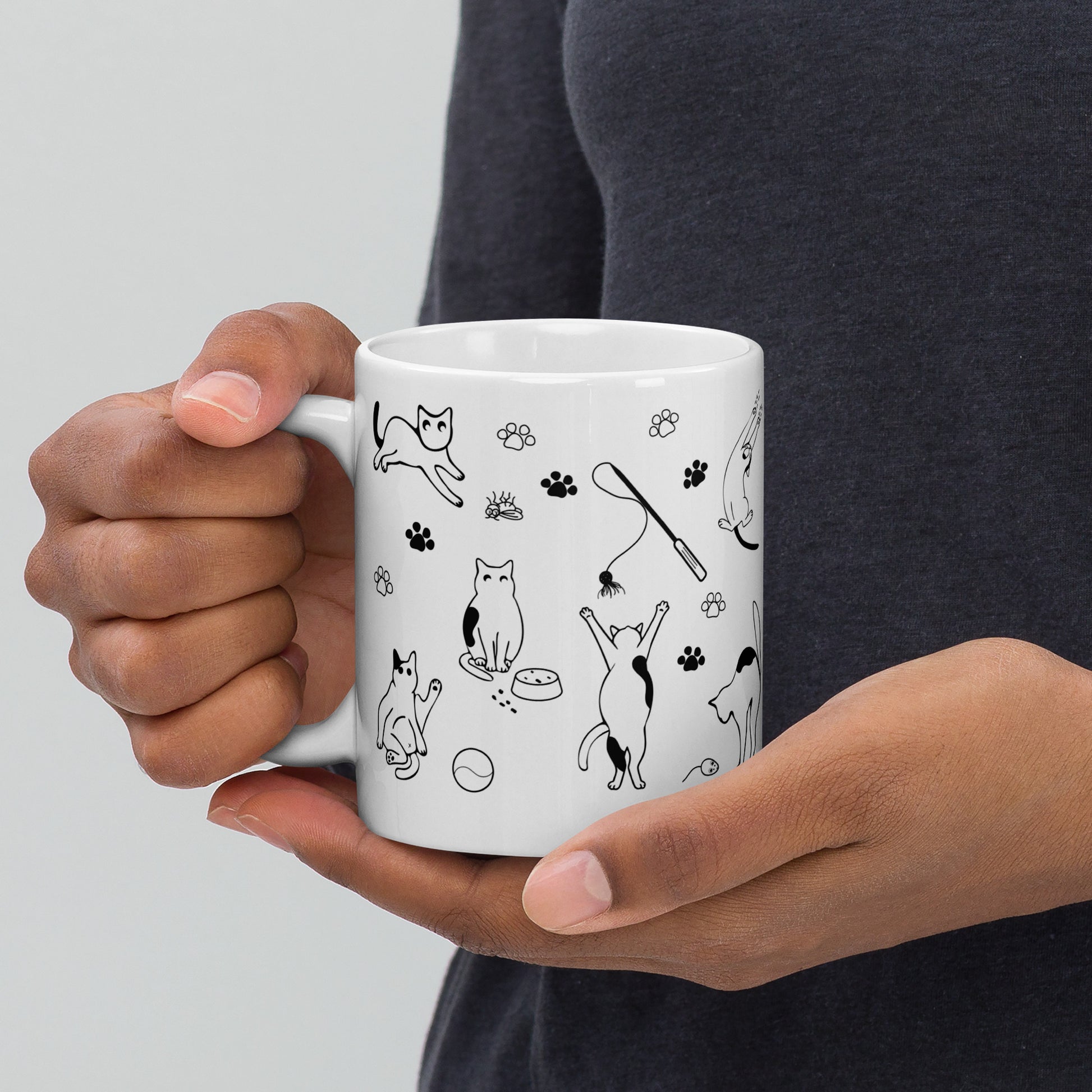 Life of Cats illustrated mug showing playful cats and paw prints, white ceramic glossy finish